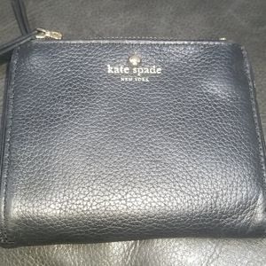 KATE SPADE SMALL BLACK LEATHER WALLET